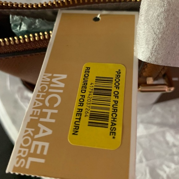 BNWT Michael Kors Jet Set Tote - Picture 4 of 8